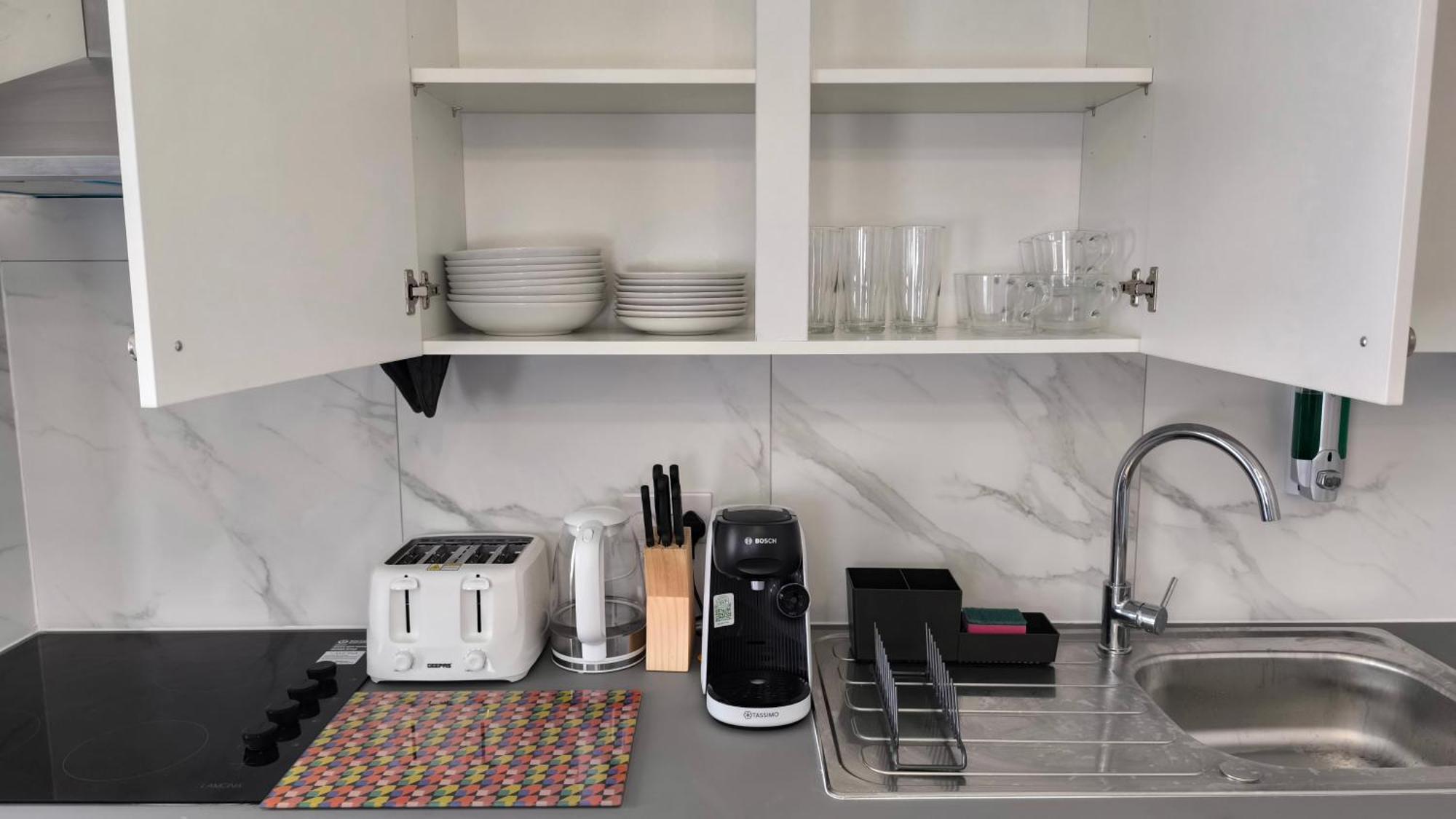 Parkside Retreat, 5 Min From Station ,r2 Apartment *